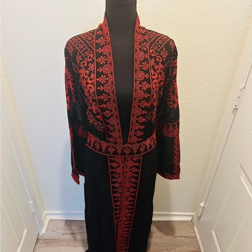 Chic Black  abaya (kaftan)Robe with Red Embroidery